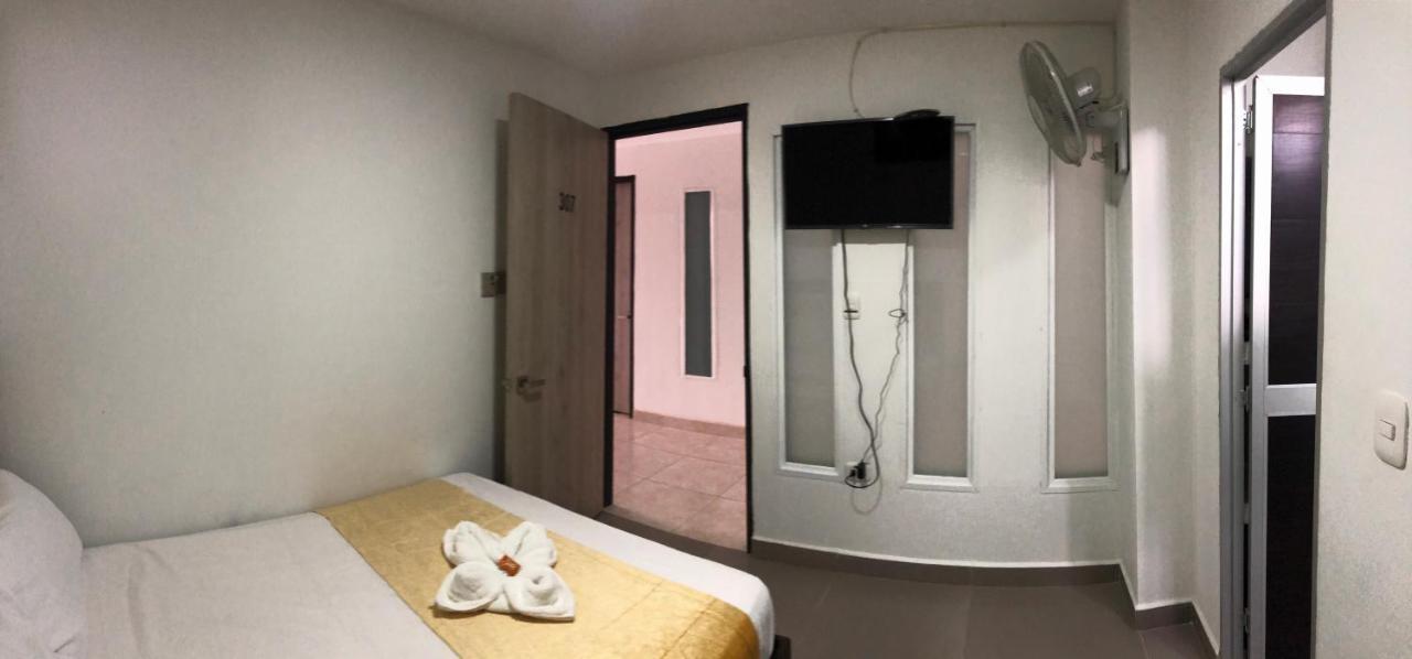 Hotel Pradera Plaza Dosquebradas المظهر الخارجي الصورة